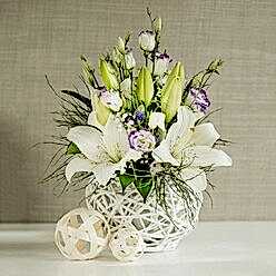 LILIUM & LISIANTHUS WEDDING ARRANGEMENT