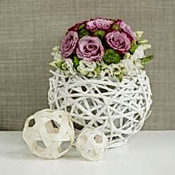 ROSES & CHRYSANTHEMUMS WEDDING ARRANGEMENT
